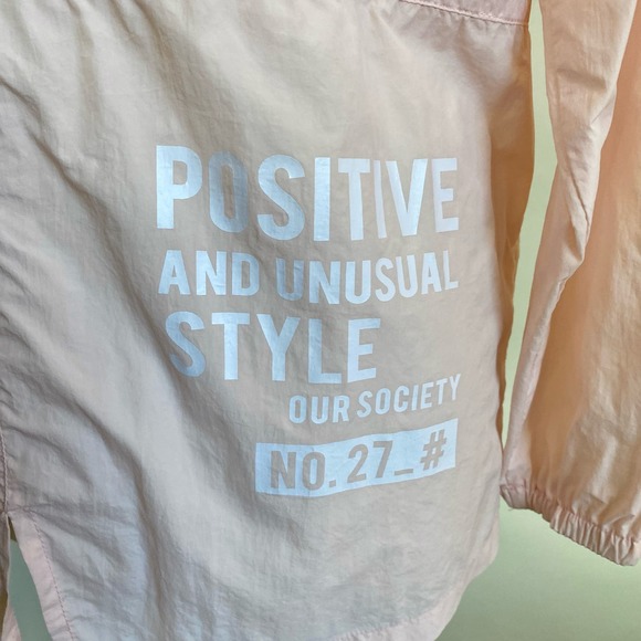 Soie pink lightweight windbreaker S/M - Picture 8 of 11